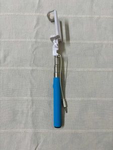🆕Extendable Selfie Stick with Cable