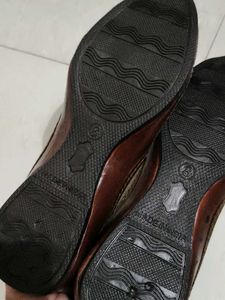 Ethnic Jutti Flats - Comfortable Style