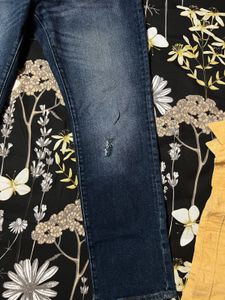 H&amp;M Regular fit Denim Jeans 31/30