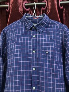 Men's Classic Plaid Button-Up Shirt