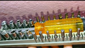 Magnetic 🧲 Professional Heavy And Premium Big Scr