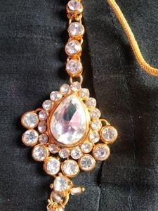 Beautiful Necklace With Bindiya (Without Earrings)