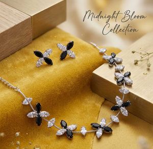Elegant Black & White Stone Jewellery Set.