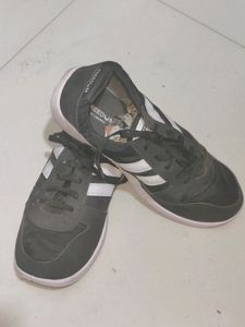 Men's Casual Shoes. Unused.No Offered Coins.