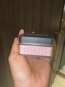 Huda beauty Easy bake Cherry blossom Cake