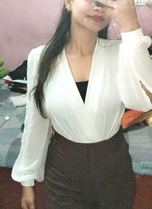 Chic White Long Sleeve Bodysuit