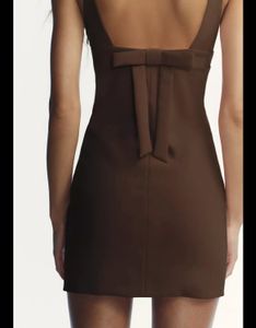 Zara short elastic dress with bow