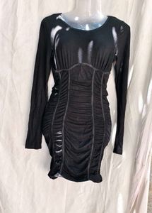 I. Black Ruched Long Sleeve Dress