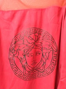 Very Beautiful Red Hot Top
