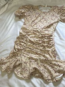 Chic Floral Print Mini Dress