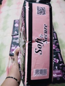 Bulk Soft &amp; Secure Maxi Care Pads pek of1