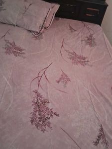 pure cotton Floral Printed Bedsheet Set