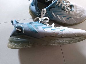 Comfortable Blue &amp; White Sneakers