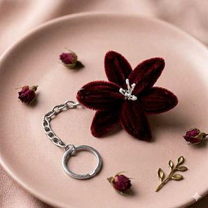 Pretty Flower Keychain