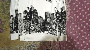 White Graphic Print Long Sleeve T-Shirt