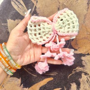 Crocheted Bow Hair Clip