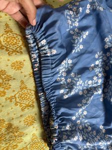 /Pinteresty blue Floral Puff sleeve crop Top