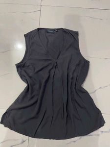 Sleeveless V-Neck Blouse