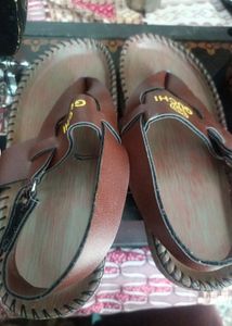 6-7 yrs kohlapuri sandal for boy
