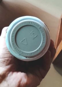 Wonder Woman Travel Mug no use push button