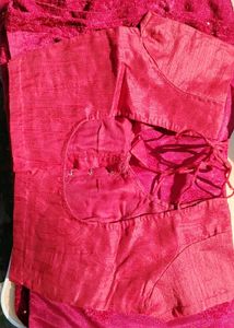 Exquisite Fuchsia saree