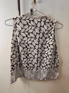 Leaf Printed Cut Sleeves Crop Top  🤍💚🤎