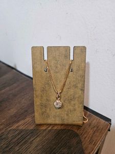 Delicate Crystal Pendant Necklace
