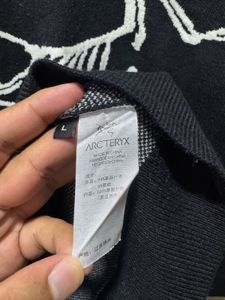 Arc'teryx Skeleton Print Brand Logo Black Sweater