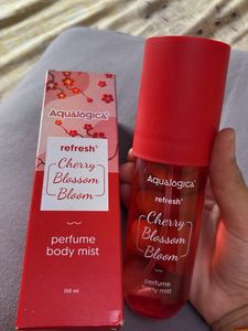 Aqualogica Cherry Blossom Body Mist