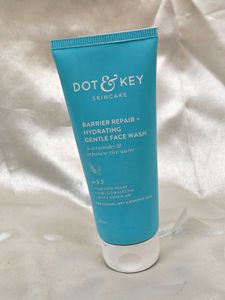 Dot & Key Gentle Face Wash
