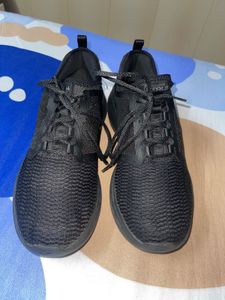 Skechers GO RUN FAST Shoes
