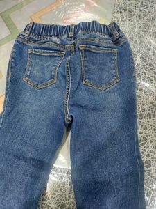 Jeans For Girls- BABY GAP - 5 Years
