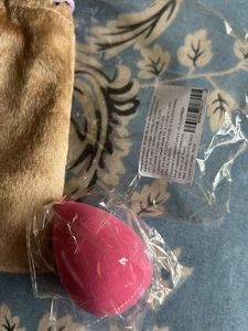 Bobbi Brown Makeup Sponge with Pouch