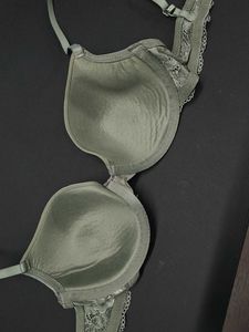 Olive Green lace bra - 32C