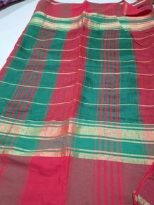 Elegant Black &amp; Red Checked Saree