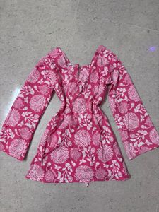 y2kPink Floral Print short kurti