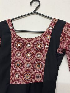Stylish Black &amp; Maroon Kurta with Mirror Work