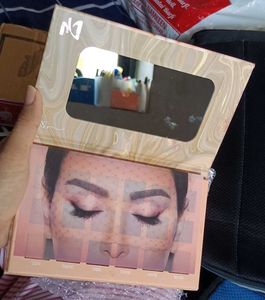 Nude Palette Eyeshadow