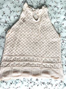 Chic Cream Knit Sleeveless Top