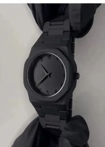 Minimalist Black Watch