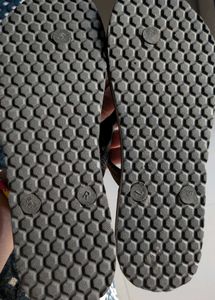 Relaxo Slipper.