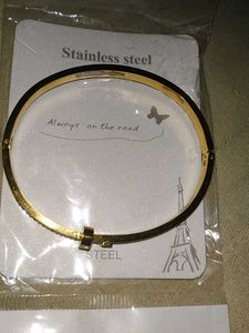 Chic Bangle Bracelet with Crystals