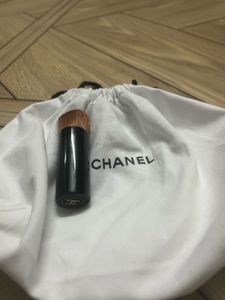 Chanel foundation brush (original)