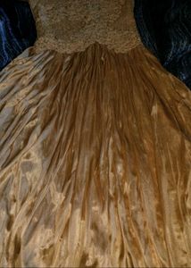 Elegant Midi Dress