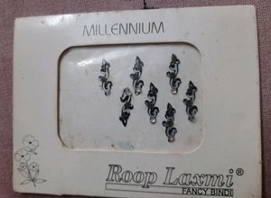 Silver Bindi