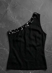 Chic Black One-Shoulder Sequin Top