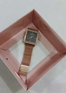 Sparkling Rose Gold Square Watch
