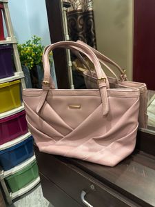 Chic Pink Tote Handbag