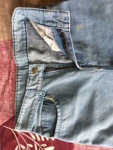 Light Wash Jeans &amp; Graphic Tee Set