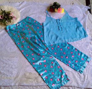 Cute Heart Print Pajama Set